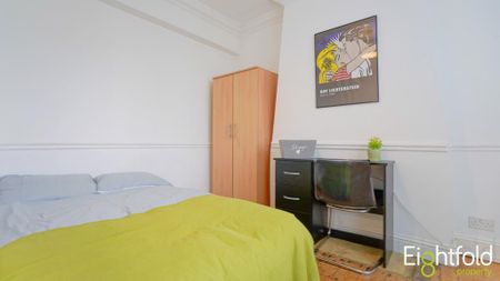 6 bedroom terraced house to rent - Photo 4