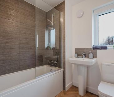 3 bedroom detached house to rent - Photo 5