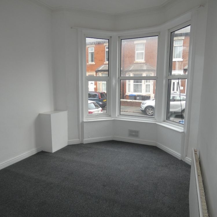 Manchester GFF - Photo 1