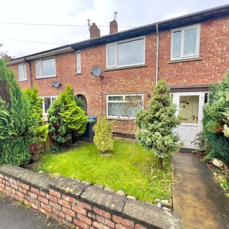 2 bedroom terraced house to rent - Photo 2