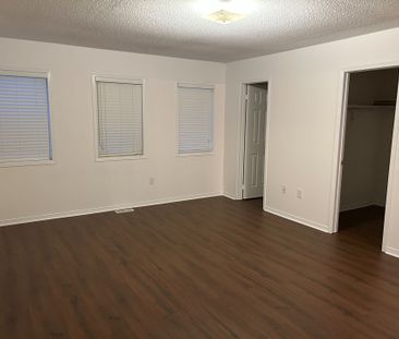 For Lease - 49 Malthouse Crescent, Ajax, Ontario - Photo 6