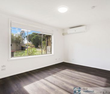 2 / 12 Montana Street, Springvale South - Photo 1