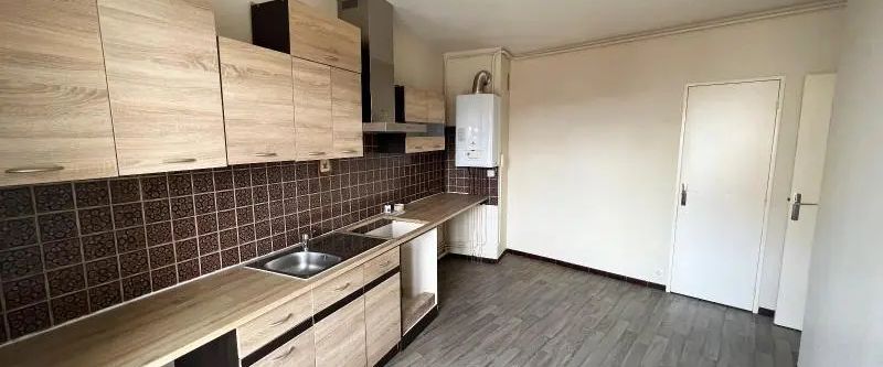 Appartement à louer 4 pièces 99.65m² - Photo 1