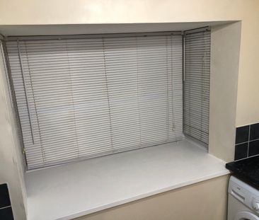 2 Bed Flat, Greenacre Gardens, E17 - Photo 6