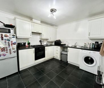 Lauder Way, Pelaw, Gateshead - Photo 4