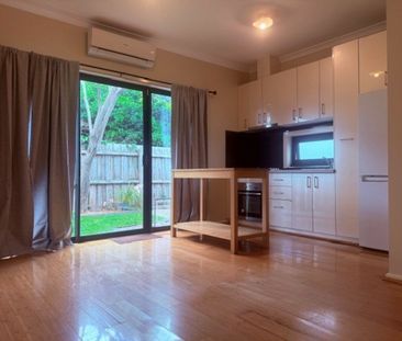 Peaceful & Sun-Soaked Villa Unit - Photo 6