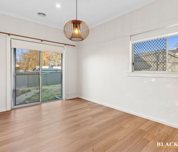 35 Mckinlay Street, Narrabundah ACT 2604 - House For Rent | Domain - Photo 3