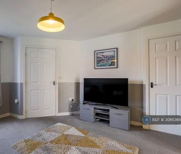 3 bedroom terraced house to rent - Photo 2