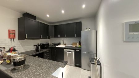 Location Appartement 3 pièces 76m² - Photo 4