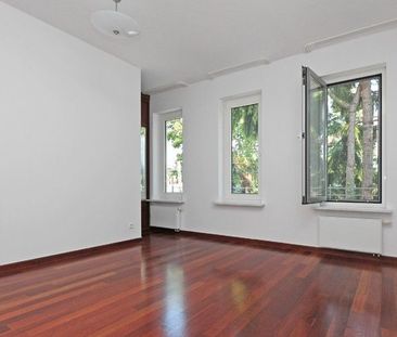 Wolnostojący dom z pieknym ogrodem | STARY WILANÓW - Фото 1