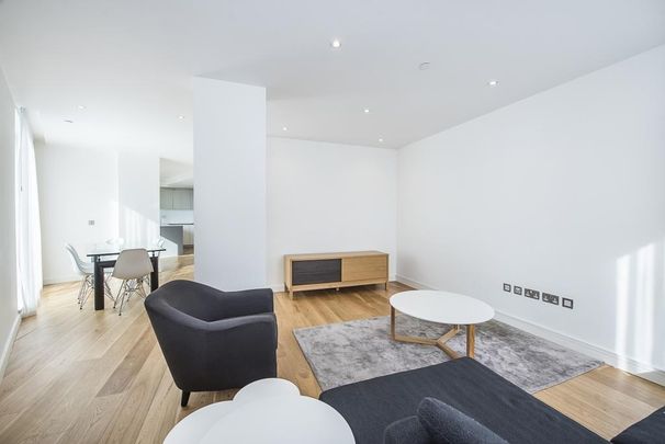 3 bedroom flat to rent - Photo 1