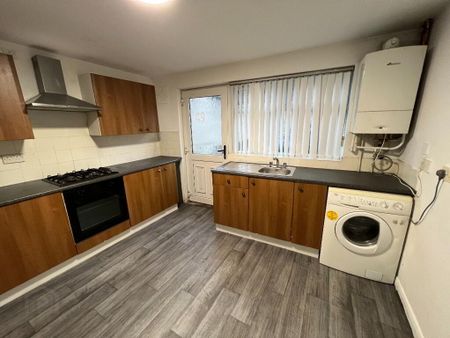 49 Forfar St, Belfast, BT12 7BD - Photo 5