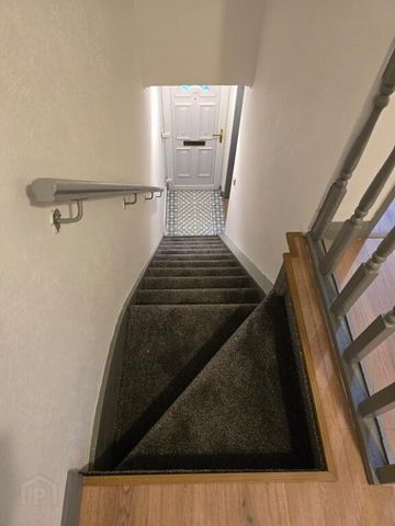 25 Empire Parade, Donegall Road, Belfast, BT12 6GN - Photo 2