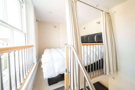 Harrington Gardens, London, SW7 - Photo 4