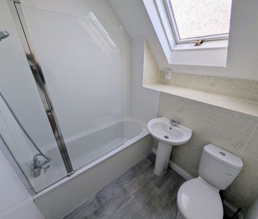 A 3 Bedroom Terraced - Photo 1