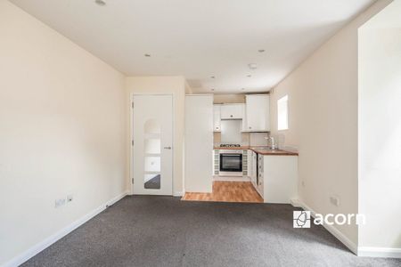 Patrol Place, London, SE6 - Photo 2