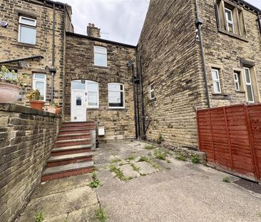 3 bedroom terraced house to rent - Photo 5