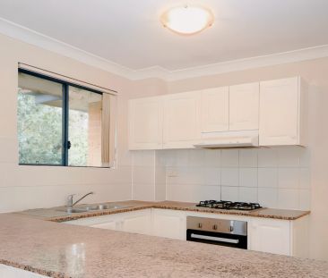 3 bed 2 bath*35 - Photo 6