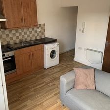 Flat 1 45 Bexley Avenue - Photo 3