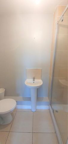 18 Titanic Walk, Ballymacarrett Road, Belfast, BT4 1BT - Photo 4