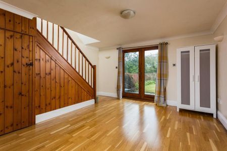 2 bedroom terraced house to rent - Photo 2