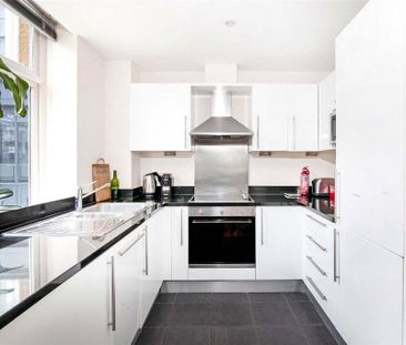 Studio to rent - Photo 3