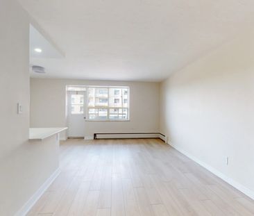 1170 Fennel Avenue East - Photo 2