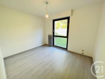 Location Appartement 3 pièces 74m² MONTIGNY LES METZ 57950 - Photo 3