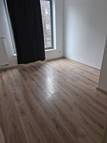 Appartement te huur - Foto 5