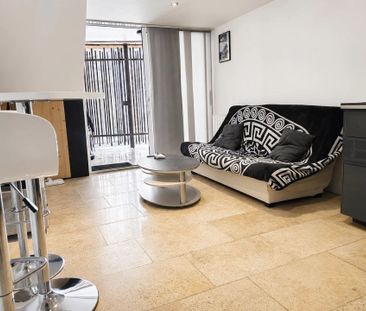 Location Appartement 2 pièces 42 m2 à Pourrières - Photo 2