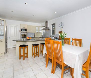 6-BEDROOM IN BOTANY COLLEGE - Photo 3