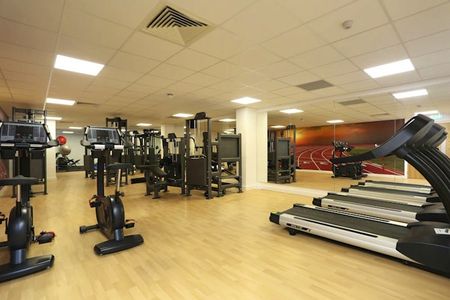 Penthouse Studio - Photo 5