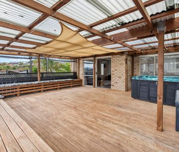 Stunning 4BR Family Home in Flat Bush - Photo 2