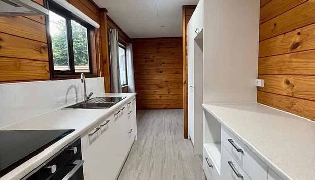 Renovated Family Home for Comfortable Living - Photo 1