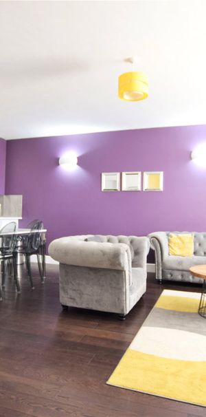 Kings Road, Reading Kings Road, Reading - Photo 1