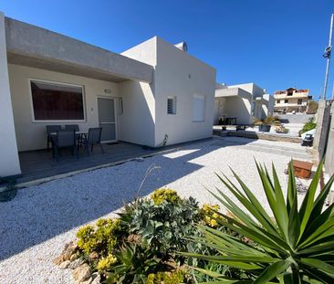 Συγκρότημα για ενοικίαση - Αρτέμιδα (Λούτσα), - Photo 1