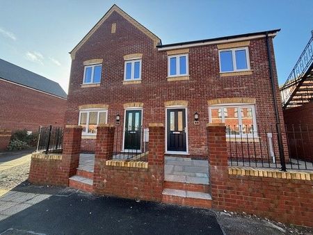 School Street, Barrow-In-Furness, Cumbria, LA14 2FE - Photo 3