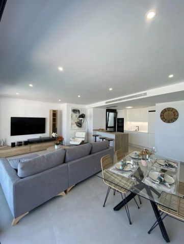 Alquiler de piso en Calle Galiano, 12 - Photo 2