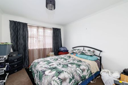 2/650 Cashel Street, Linwood - Photo 2