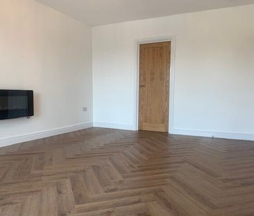 Aigburth Vale, Liverpool - Photo 1