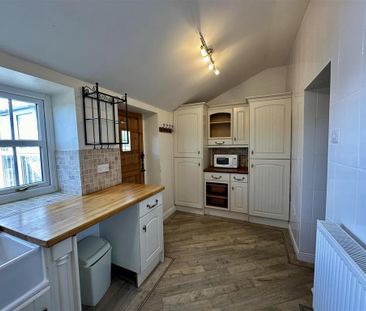 2 bedroom cottage to rent - Photo 5