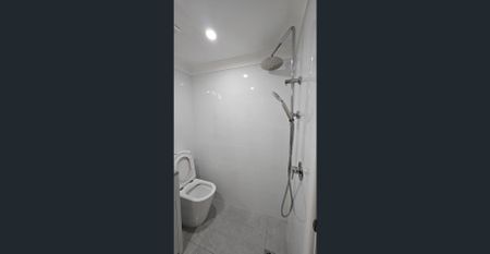 27 Quiros Avenue, Fairfield West, NSW 2165 - Photo 4