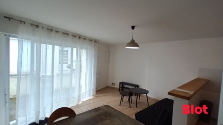 Location Appartement 1 pièce 32m² ST AVE 56890 - Photo 3