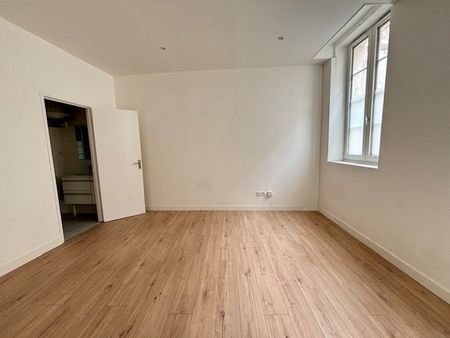 Location Appartement 2 pièces 34m² ANGOULEME 16000 - Photo 4