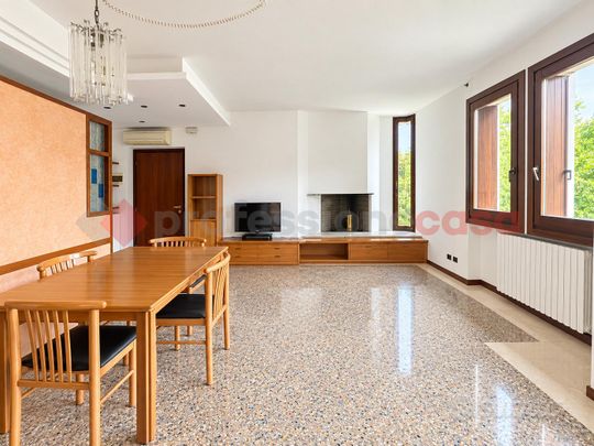 Appartamento Verona [Cod. rif 3386666ARG] - Photo 1