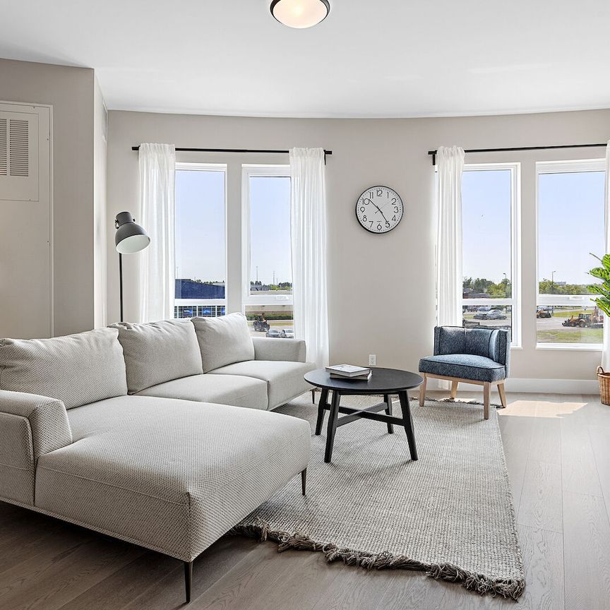 The community where your ideal lifestyle meets unparalleled comfort, leisure, and entertainment - Photo 1