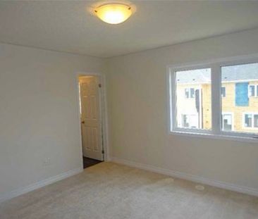 For Lease - 20 Tight Court, Milton, Ontario - Photo 3