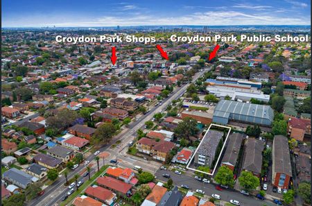 Spacious 2 Bedroom apartment - Photo 4