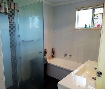 Conveniently Located, Renovated 3 Bedroom Home - Kearneys Spring - Photo 6