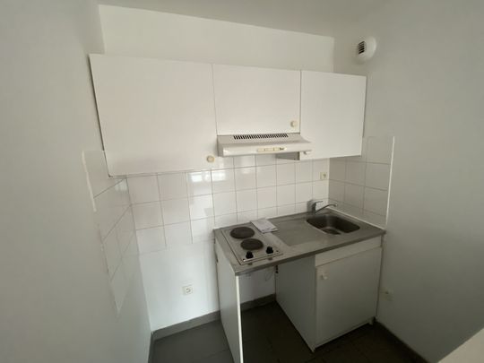 Appartement T2 Valenciennes 59300 - Photo 1